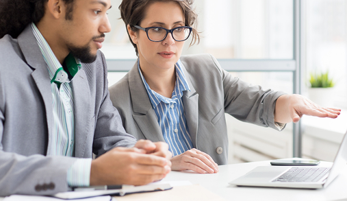 Infoglen Careers: Team members collaborating on impactful, diverse projects to ignite innovation and growth.
