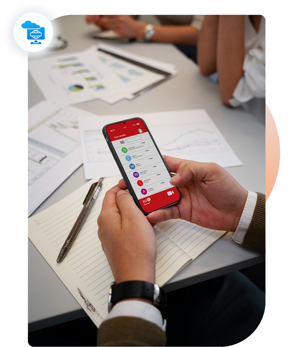 Infoglen Salesforce Experience Cloud: secure digital portals and self-service communities powered by Agentforce AI.